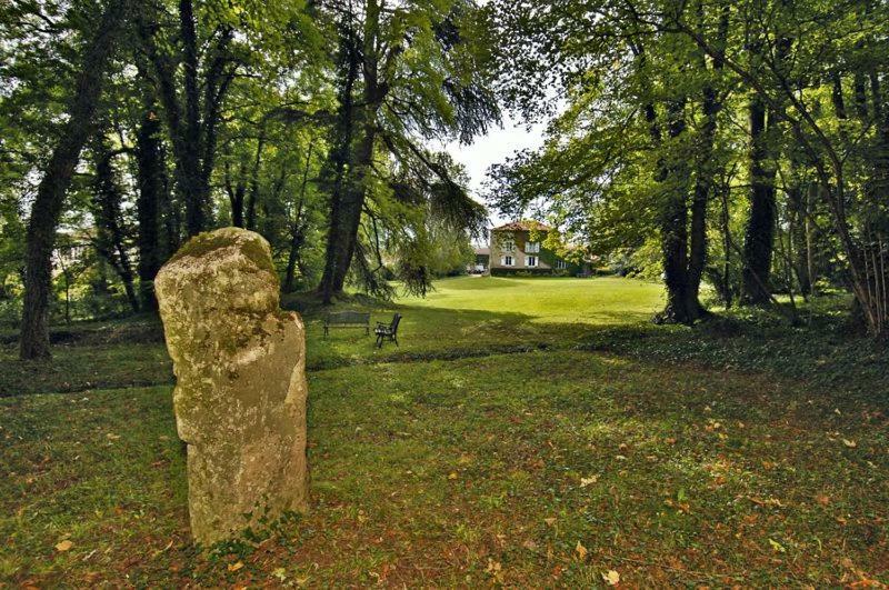 Готель Le Domaine De Pomone Woinville Екстер'єр фото